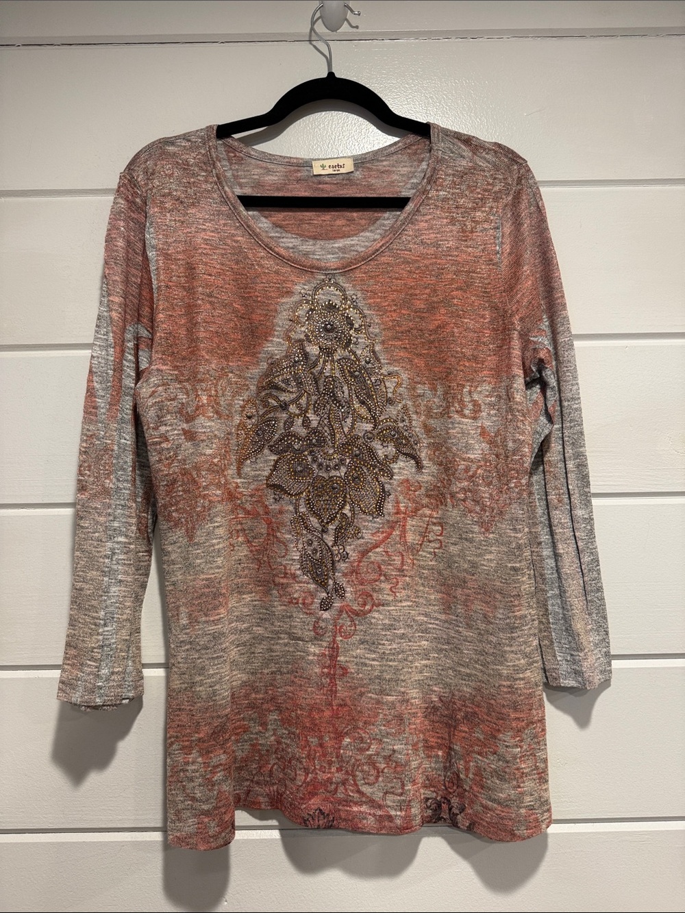 Cactus coralGray Marled Knit Top with Beaded Accent. Size -Large